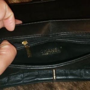 chanel bag Smoke free